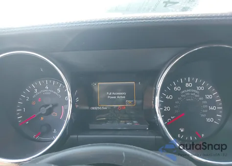 2017 Ford Mustang Ecoboost z USA, uszkodzony, nr VIN 1FA6P8TH9H5346185